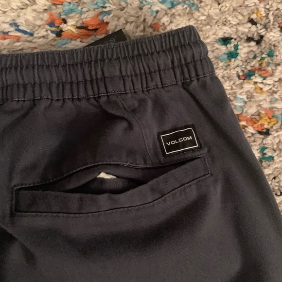 Volcom Chinos - Picture 5 of 6